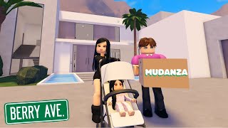 NOS MUDAMOS A UNA NUEVA CASA MILLONARIA CON MI ESPOSO E HIJA EN BERRY AVENUE ROBLOX karo20Blox