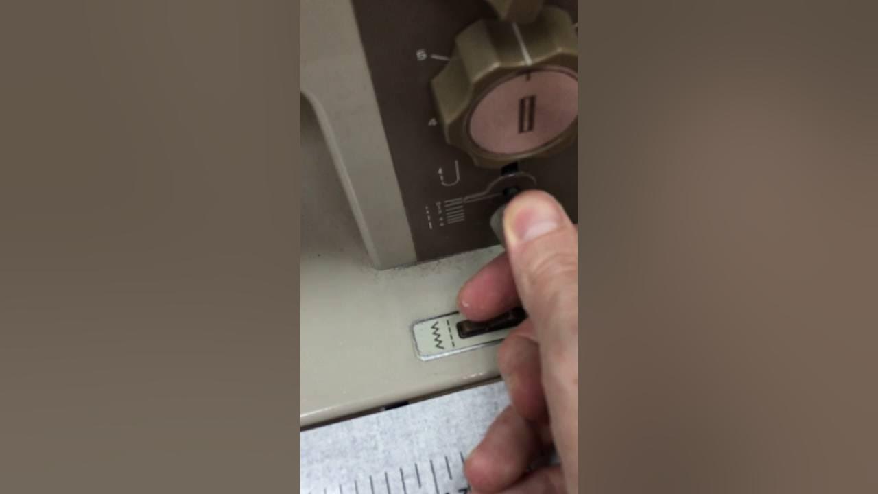Bernina 950 industrial demonstration - YouTube