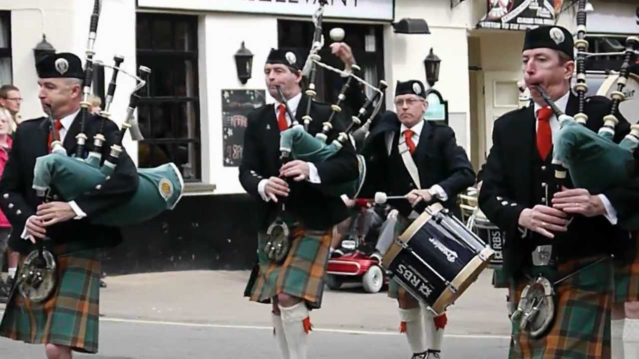 Jersey Pipe Band Liberation Day 2012 - YouTube