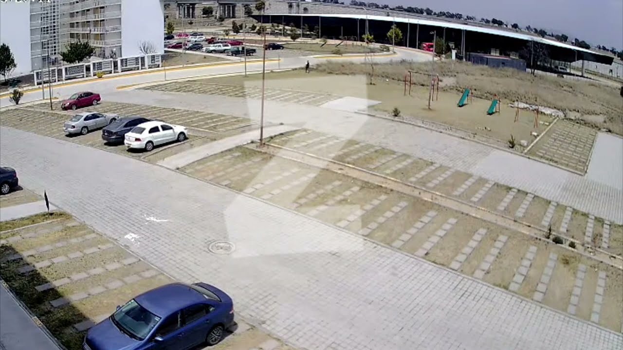 CHOFER DE ADO ESCAPA DESPUÉS DE ATROPELLAR A DOS JOVENES EN CIUDAD MODELO EN SAN JOSÉ CHIAPA