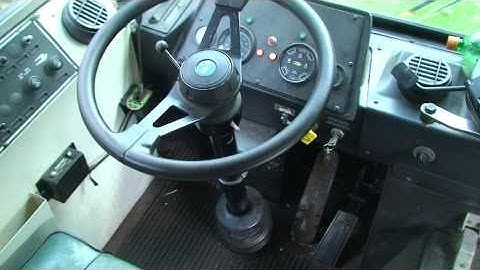 89 Bluebird Bus Cold Start Cummins 5.9 Liter Diesel