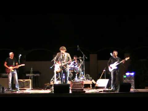 revival:-a-creedence-clearwater-revival-tribute---born-to-move