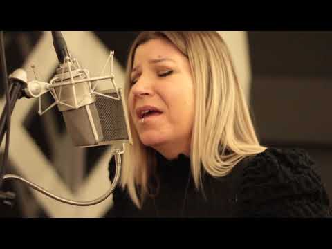 Gladiator Now We Are Free - Martina Jozwiak Live In Studio