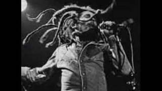 Vignette de la vidéo "Bob Marley - Redemption Song"