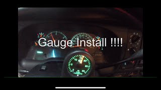 Install isspro fuel pressure gauge on 99 24v cummins!! by T3 Diesel Performance & Repair 8,994 views 4 years ago 5 minutes, 34 seconds