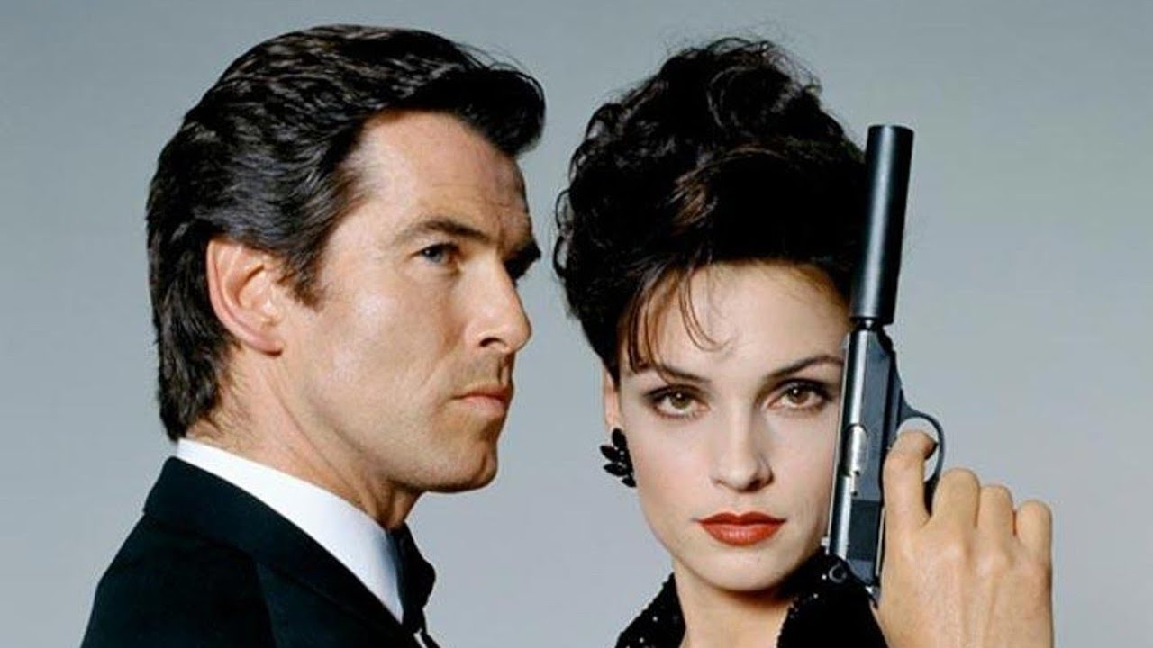 Pierce Brosnan - James Bond 007 - Goldeneye 1995 - Custom Gunbarrel ...