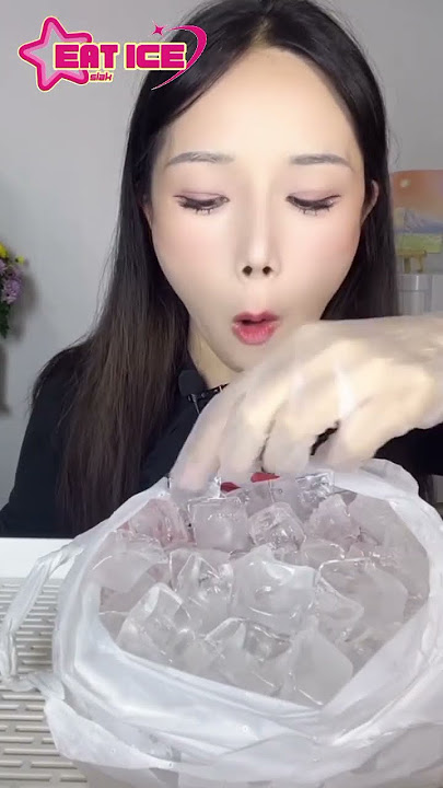 Makan es batu