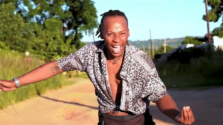 Rema Calm down dance challenge 🔥🔥🔥🔥🔥🔥💥💥. #rema #calmdownchallenge #tiktokcool #tiktokdance