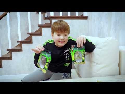 Домовой в Реальной Жизни Забрал все Сладости и Игрушки Дино Цап