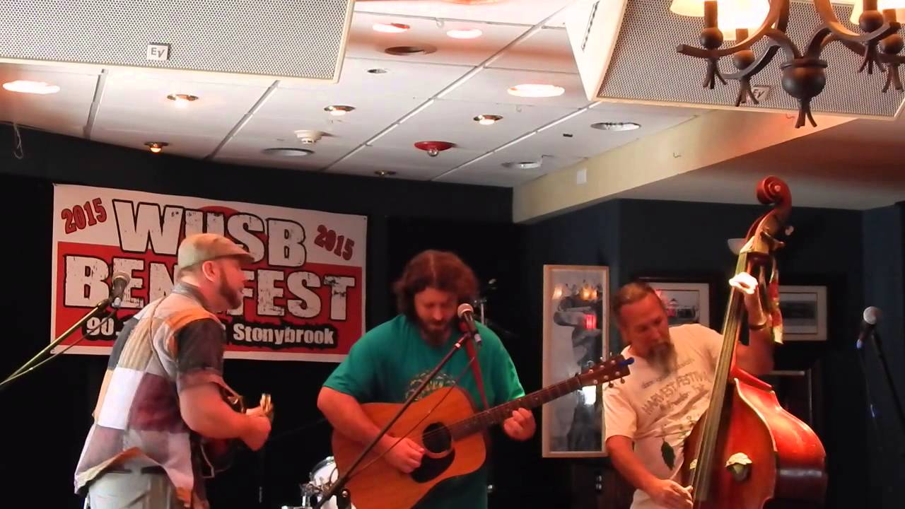 Free Grass Union WUSB Benefest 8-22-15_005