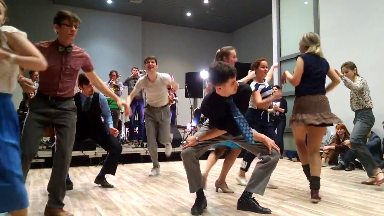 Solo Final - Spotlights And All Skate (MLX 2016)