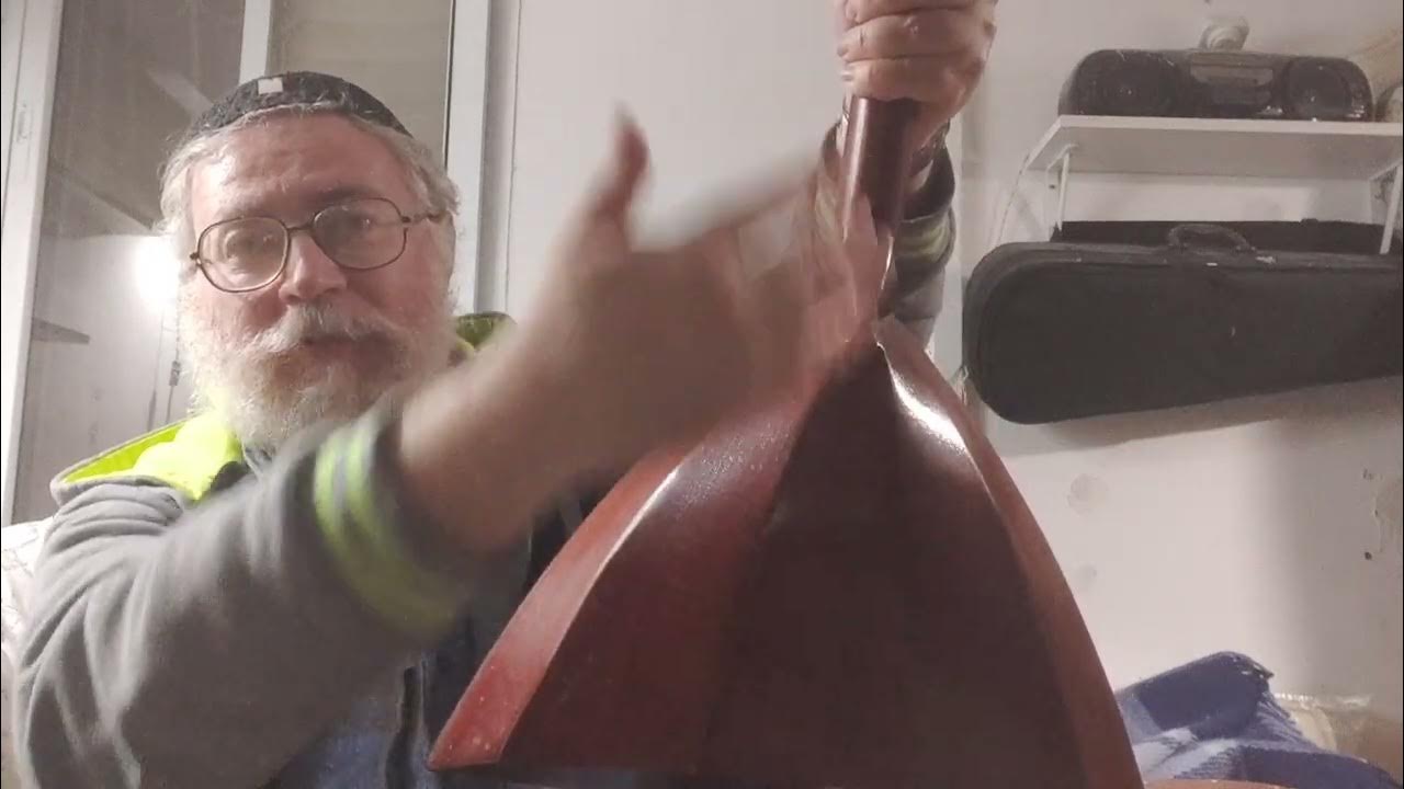 Балалайка А Рядом С Ней Четырехструнная Домра Ознакомление! :) - YouTube
