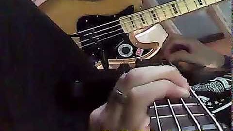 Alter Bridge - Buried Alive (Bass Cover by Hugo Mendonça)