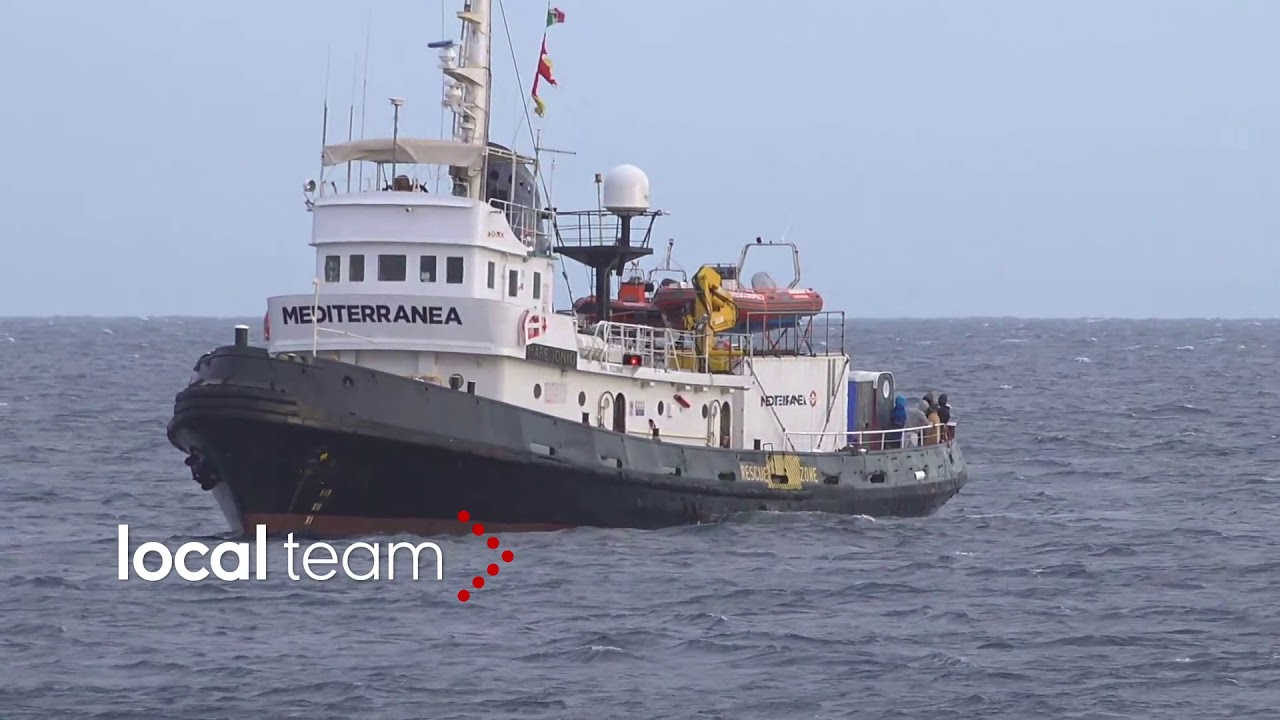 Mare Jonio davanti Lampedusa