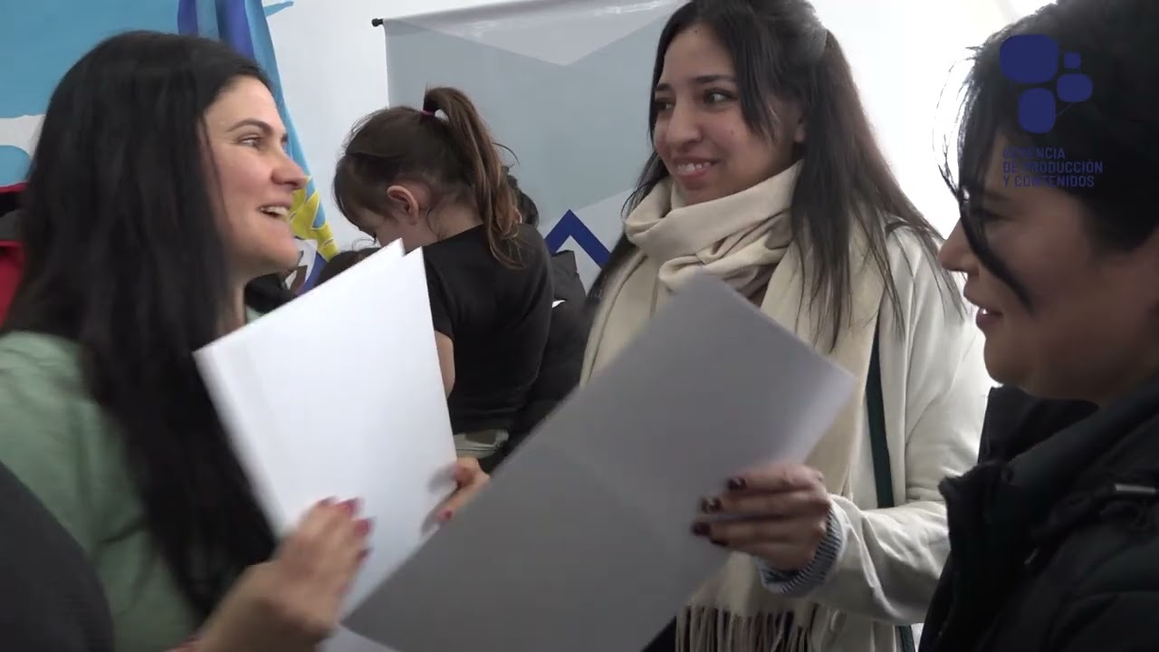Con entrega de lotes, De La Torre cerró su exitosa etapa al frente del IDUV
