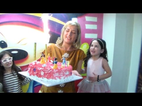 mariamis dabadebis dge დაბადების დღეების, ნათლობის, საბავშვო ღონისძიებების ფოტო ვიდეო გადაღება