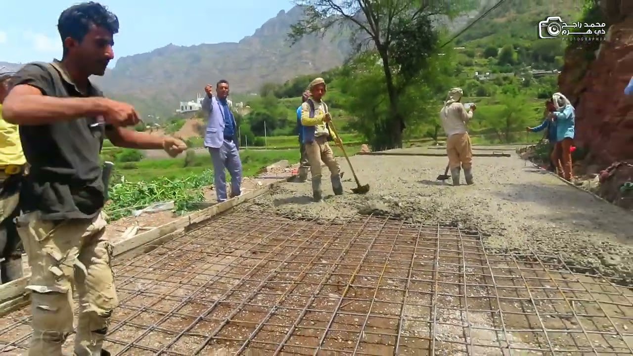 @مبادرة مجتمعية لإصلاح الطريق ب مليون دولار قرية @الدخلة الشعر إب اليمن 12/6/2023