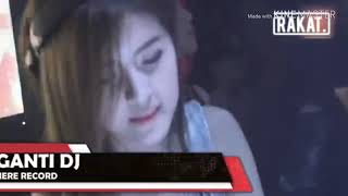 DJ.Emily 2019 Ganti DJ\ENAK BANGET MUSIKNYA masuk pak Eko. Cantik Banget Bassnya