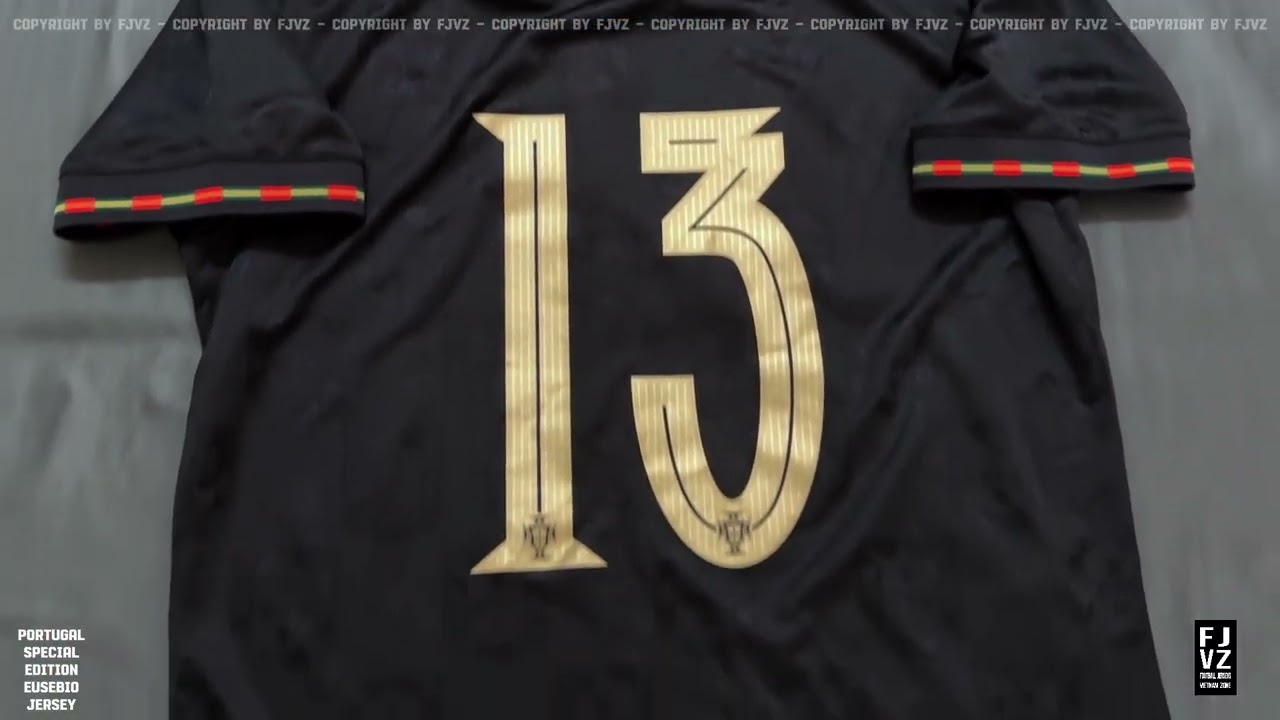 Unboxing Portugal special edition Eusebio jersey - YouTube