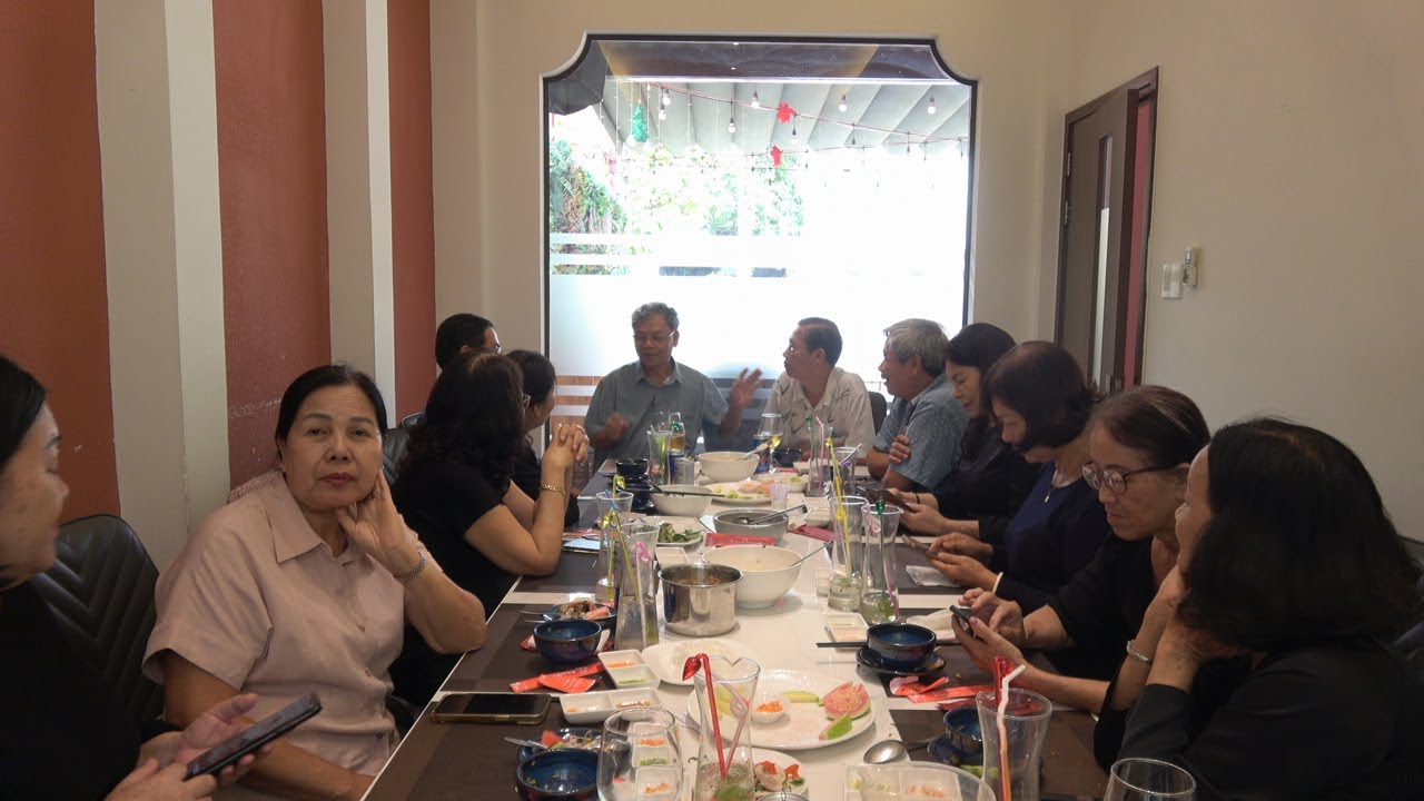 Chuyện học trò 50 năm giờ mới dám kể !!