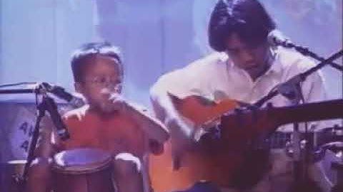 Iwan fals & anak jalanan - sore tugu Pancoran