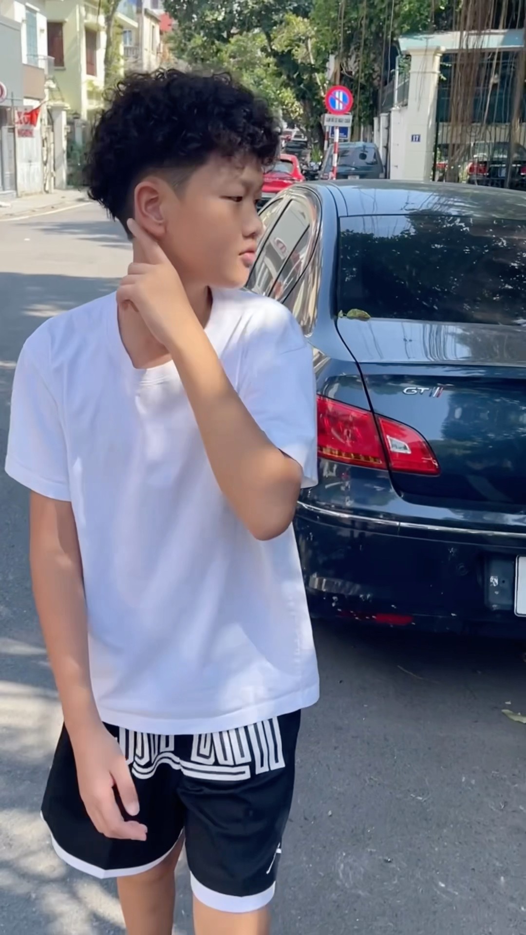 (Golf familyVN)nhờ sự trợ giúp của thầy em ném rổ tốt ?#basketball #shorts