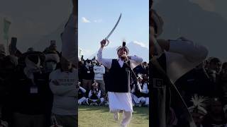 Chitral Vs Gilgit Sword Dance Resimi