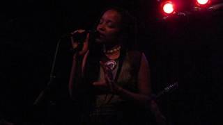 Watch Jamila Woods Lately video