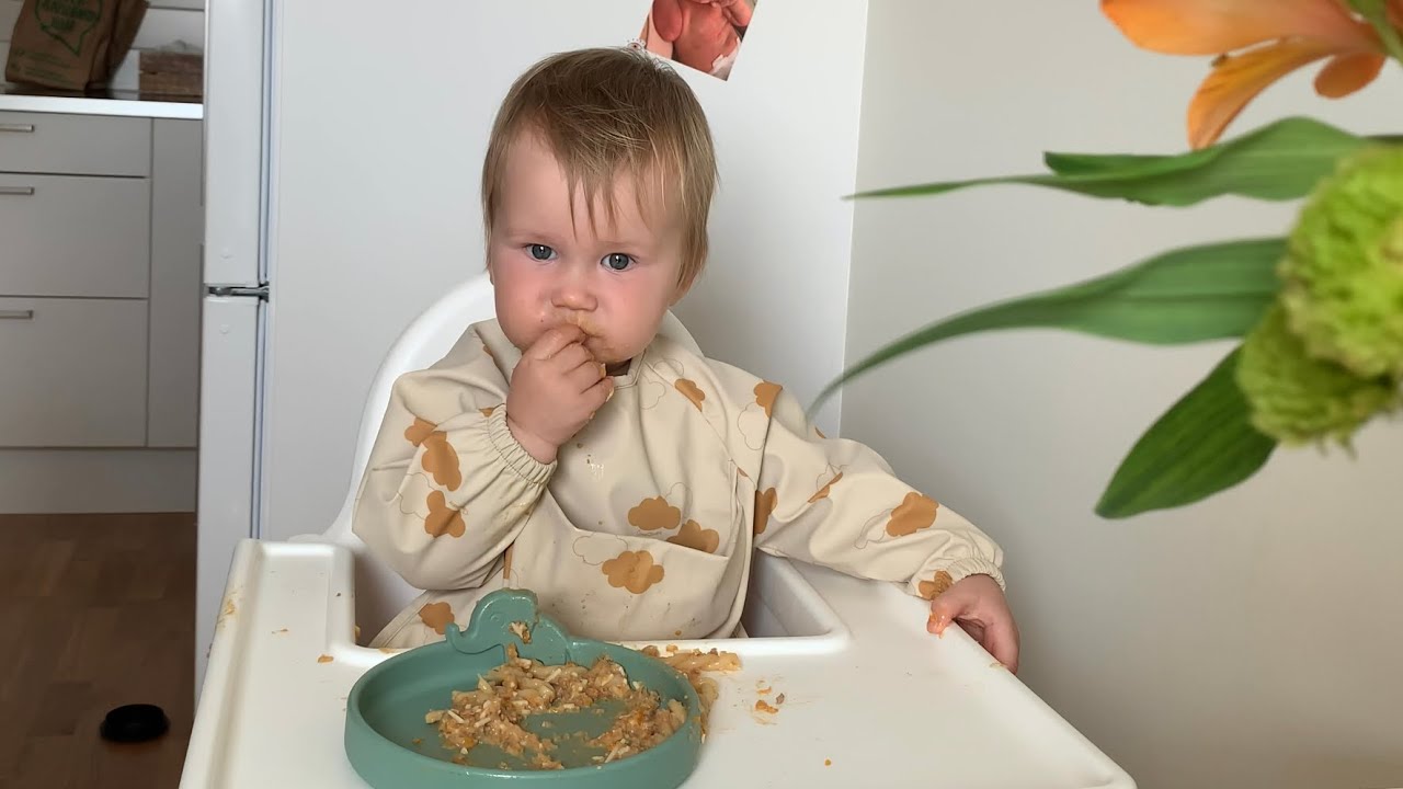 BLW Самоприкорм в 9 месяцев 🌭 РЕАЛЬНОЕ ВИДЕО БЕЗ МОНТАЖА