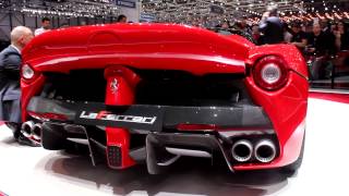 Here we see the laferrari's active rear spoiler and diffusers in
motion