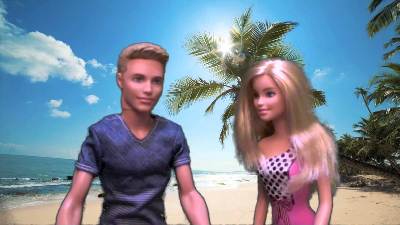 Barbie Goes to the Beach with Ken and gets a BIG SURPRISE! Kids Toy Fun