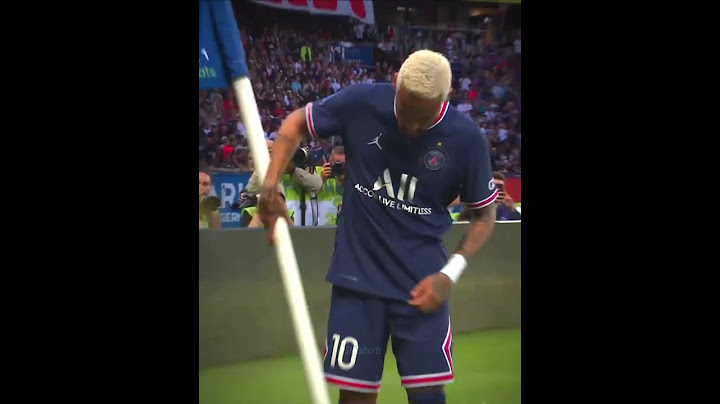 Players vs Corner Flags + Vardy 🤦‍♂️