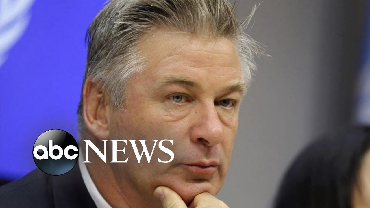 'Rust' special prosecutor steps down ahead of Alec Baldwin trial l GMA