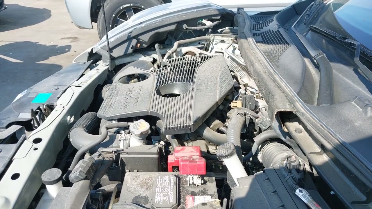 Звук мотора Nissan MR16DDT 1.6L Inline4 16 Valve Turbocharger Gas Premium Unleaded (recommended)...