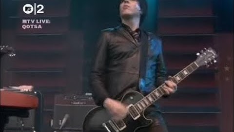 Queens of the Stone Age - Regular John live @ Werchter 2003