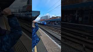 lumo class 803 passing doncaster for london kings cross