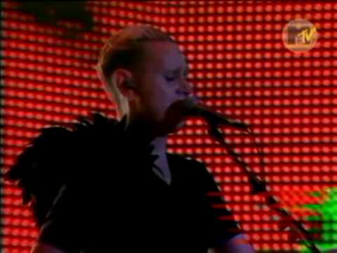 Depeche Mode - Never Let Me Down Again (Live at MTV EMA 08.11.2001)
