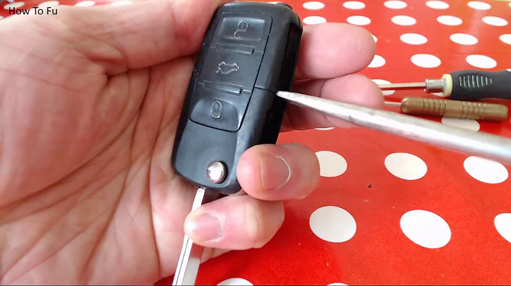 How to change key fob case VW AUDI SKODA SEAT batt...