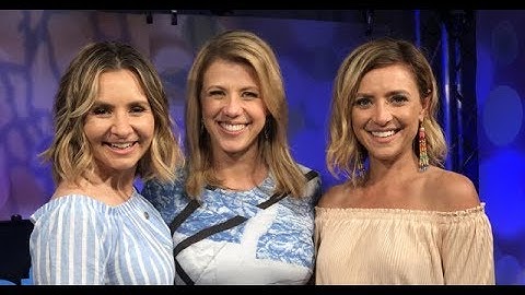 Hollywood Darlings Review