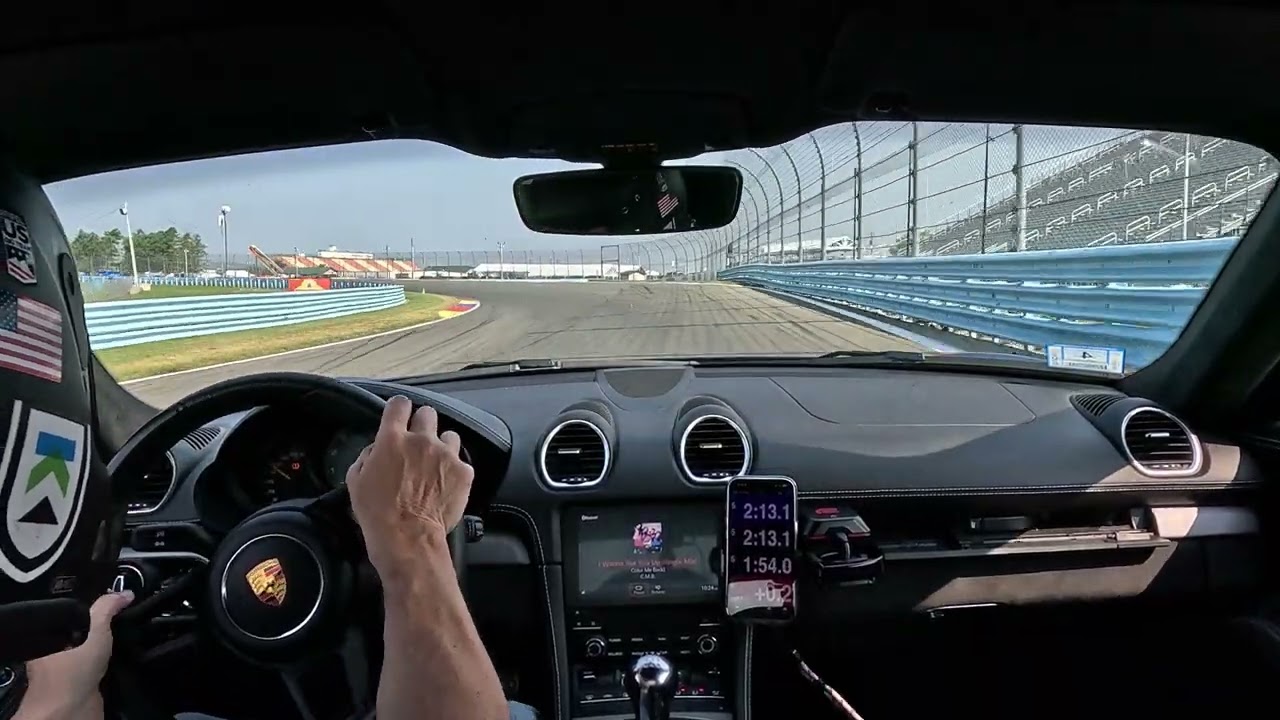 Watkins Glen - GVC BMW – GT4 Group S – Aug 2025