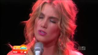 Delta Goodrem - Dancing with a broken Heart (live on Today Show 22aug12)