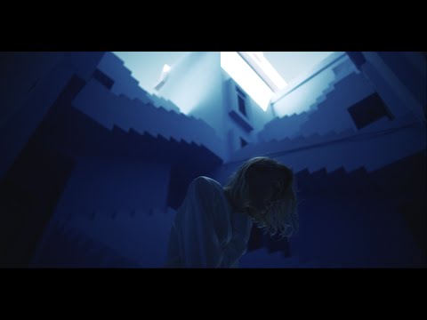 LAYAH - Невесомыми (official video)