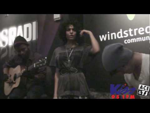 Kiss 95.1: Vita Chambers Performs "Young Money!"