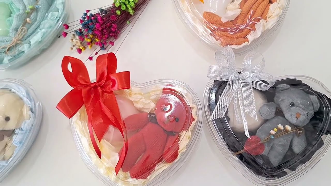 UMA DAS  LEMBRANÇINHAS MAIS VENDIDAS / PRESENTES COM URSINHO CHAVEIRINHO PARA VENDER MUITO NO NATAL