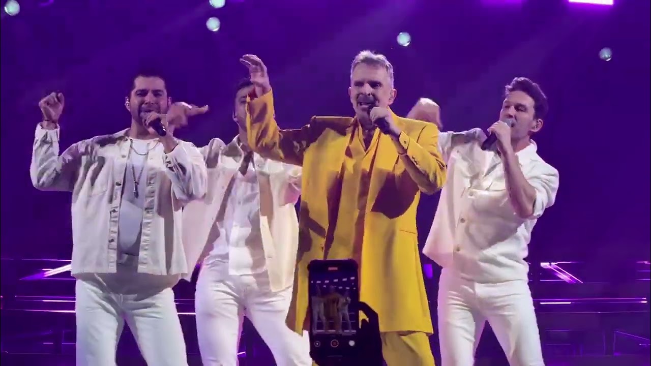 Miguel Bosé en Querétaro en su gira Bosé importante 2025-2026. Hace su presentación en Querétaro.
