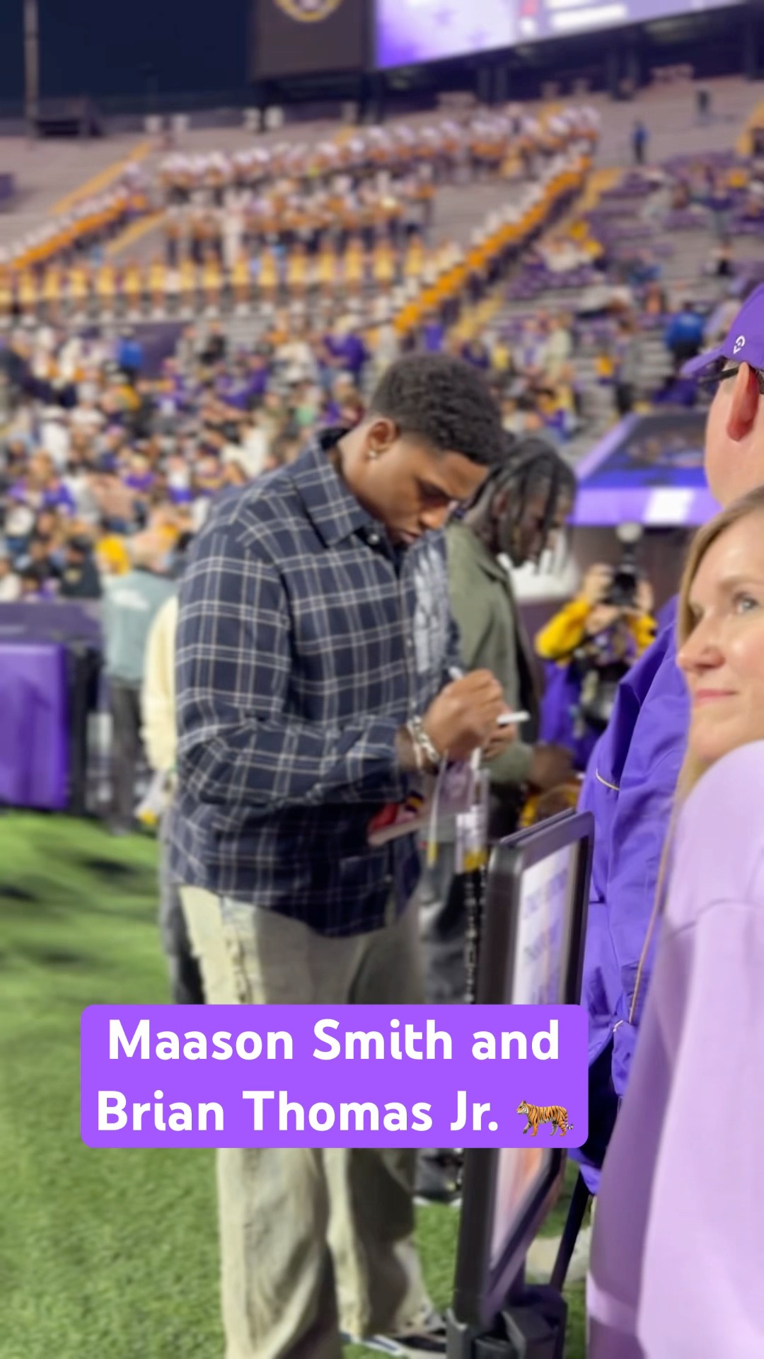 LSU Football’s Brian Thomas Jr. and Maason Smith BACK in Death Valley ?