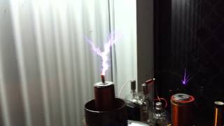 Resonance demonstrated with VTTC