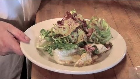How to Make Bacon Vinaigrette : Pork & Bacon Recipes
