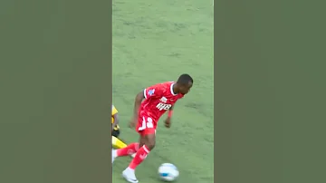 Elie Mpanzu Skills Simba Sc His First Match With Simba Sc Tanzania 
