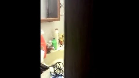 Kiriana sings in the shower.